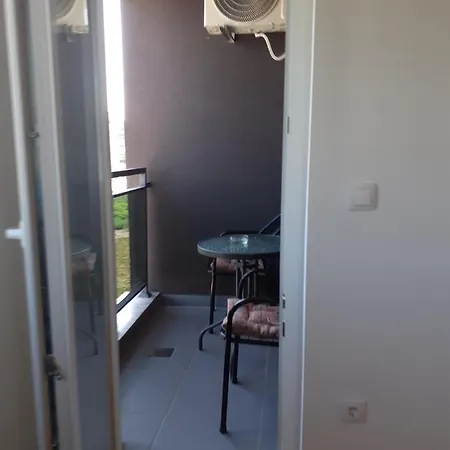 Kod Brke 20 A Bulevar Vojvode Zivojina Misica * Banja Luka